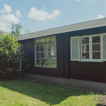 Peace In 60s On Reerso Peninsula